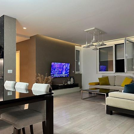 Tirana Loft Livingアパートメント エクステリア 写真