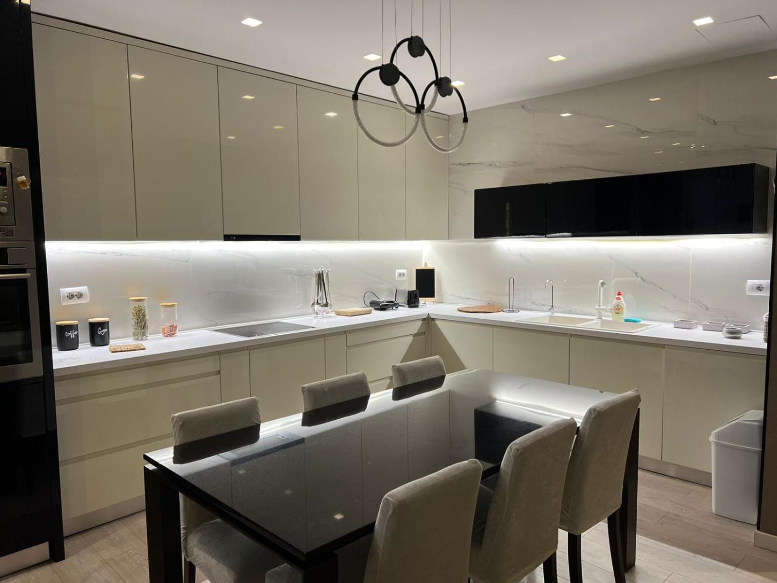 Tirana Loft Livingアパートメント エクステリア 写真
