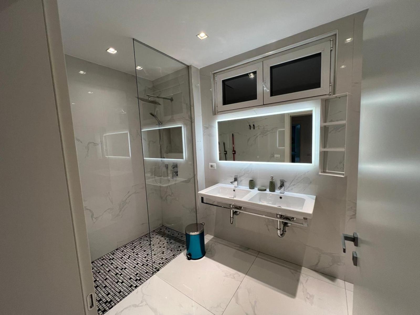 Tirana Loft Livingアパートメント エクステリア 写真